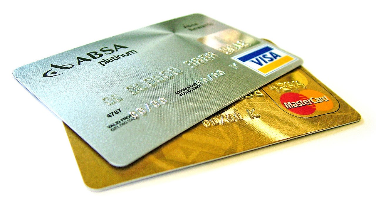 1280px-Credit-cards